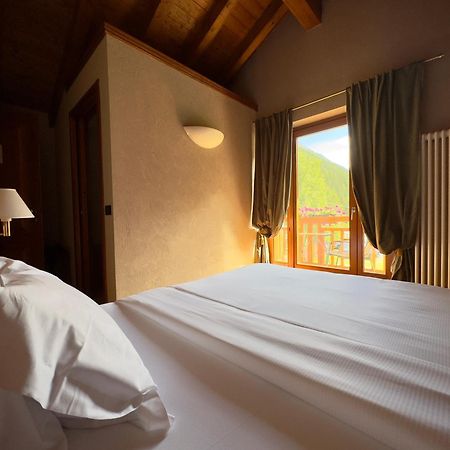 Hotel Le Bouquet - Adults Only Cogne Exterior foto
